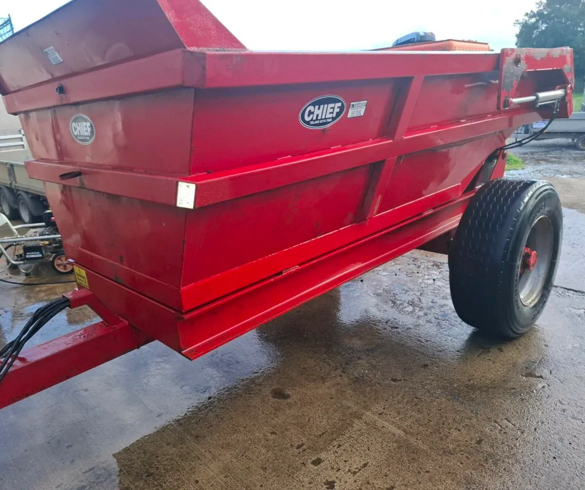 Cheif 8 ton dump trailer - Image 2