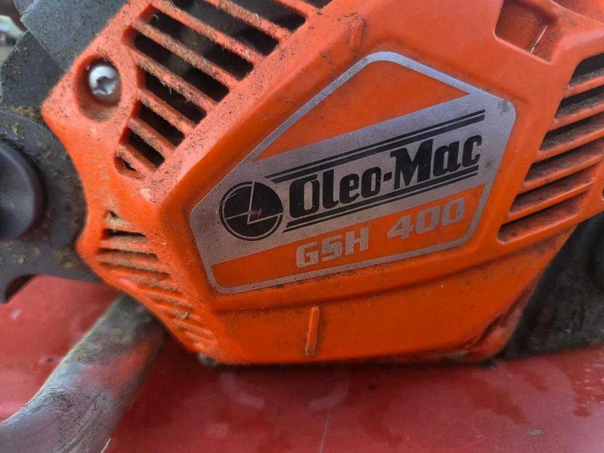 Oleo-Mac Chainsaw - Image 2