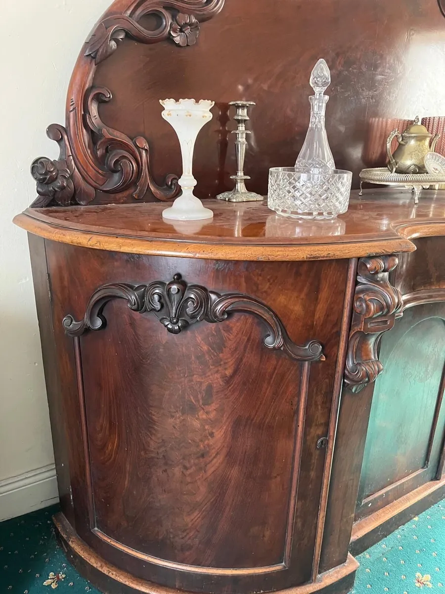 1820 Victorian Mahogany Sideboard - Image 2