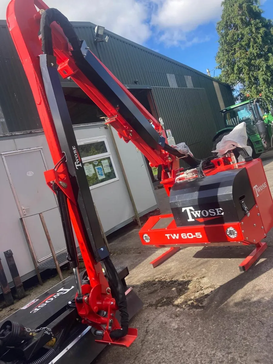 New Twose  TW 60-5 Hedgecutter - Image 1