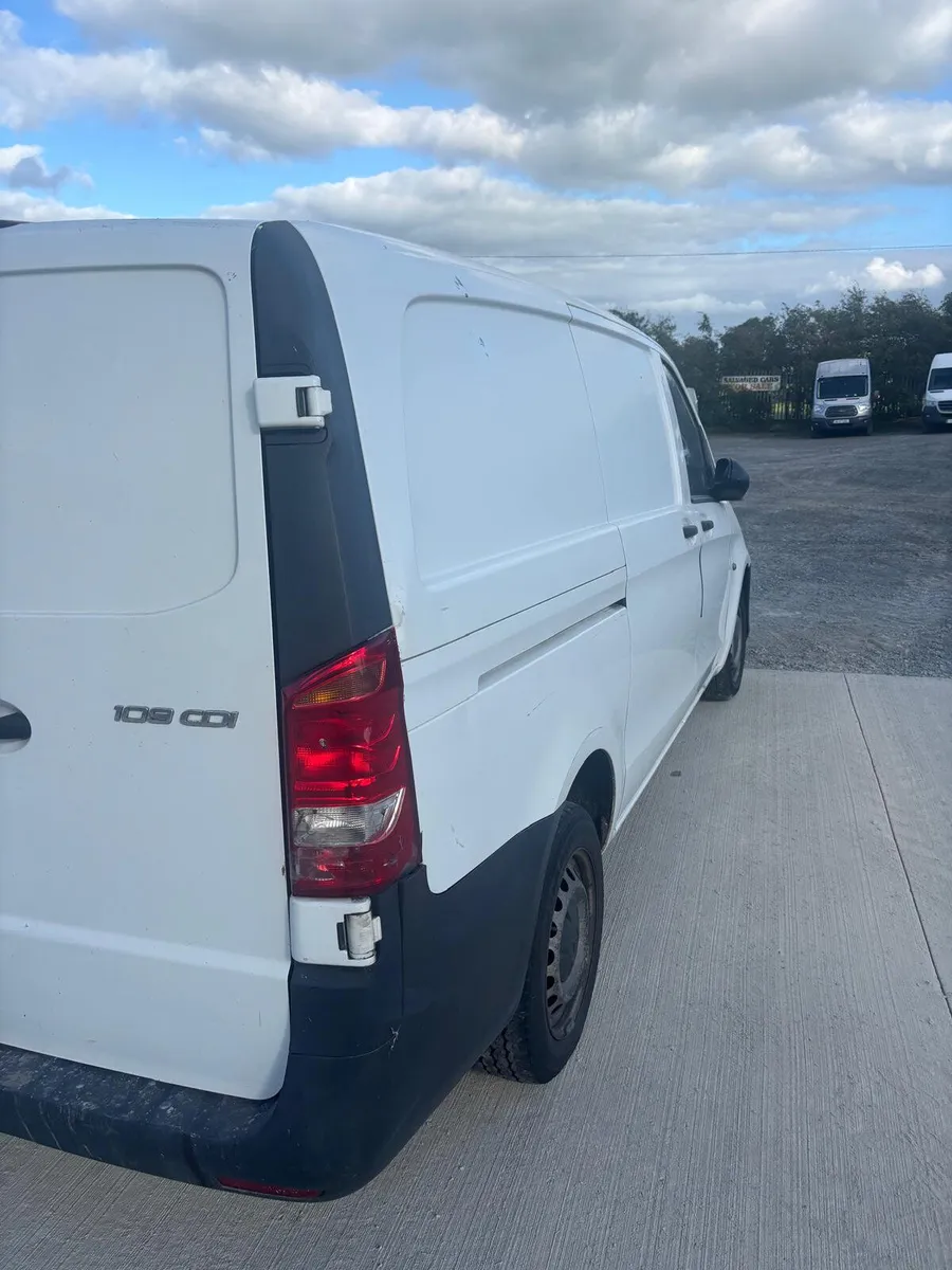 2017 Mercedes Vito - Image 3