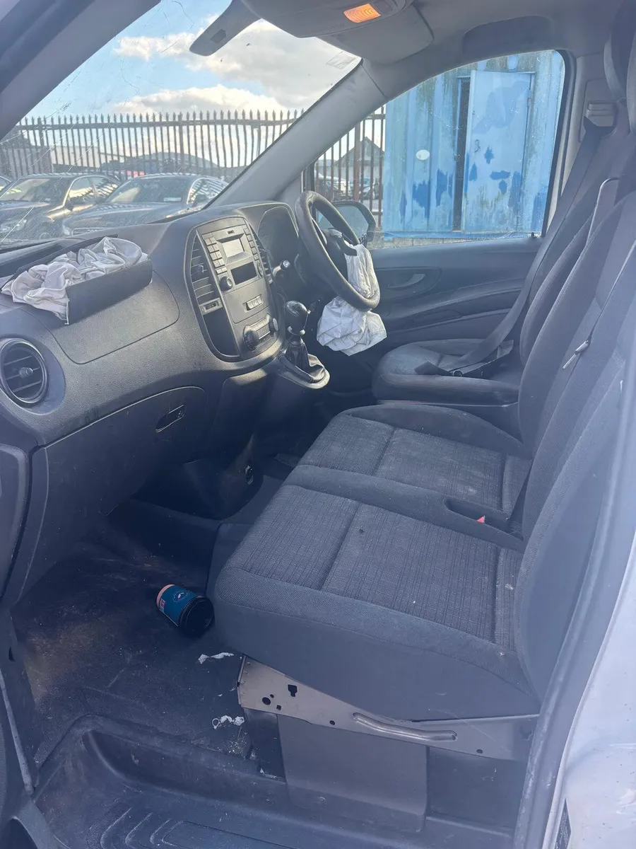 2017 Mercedes Vito - Image 4