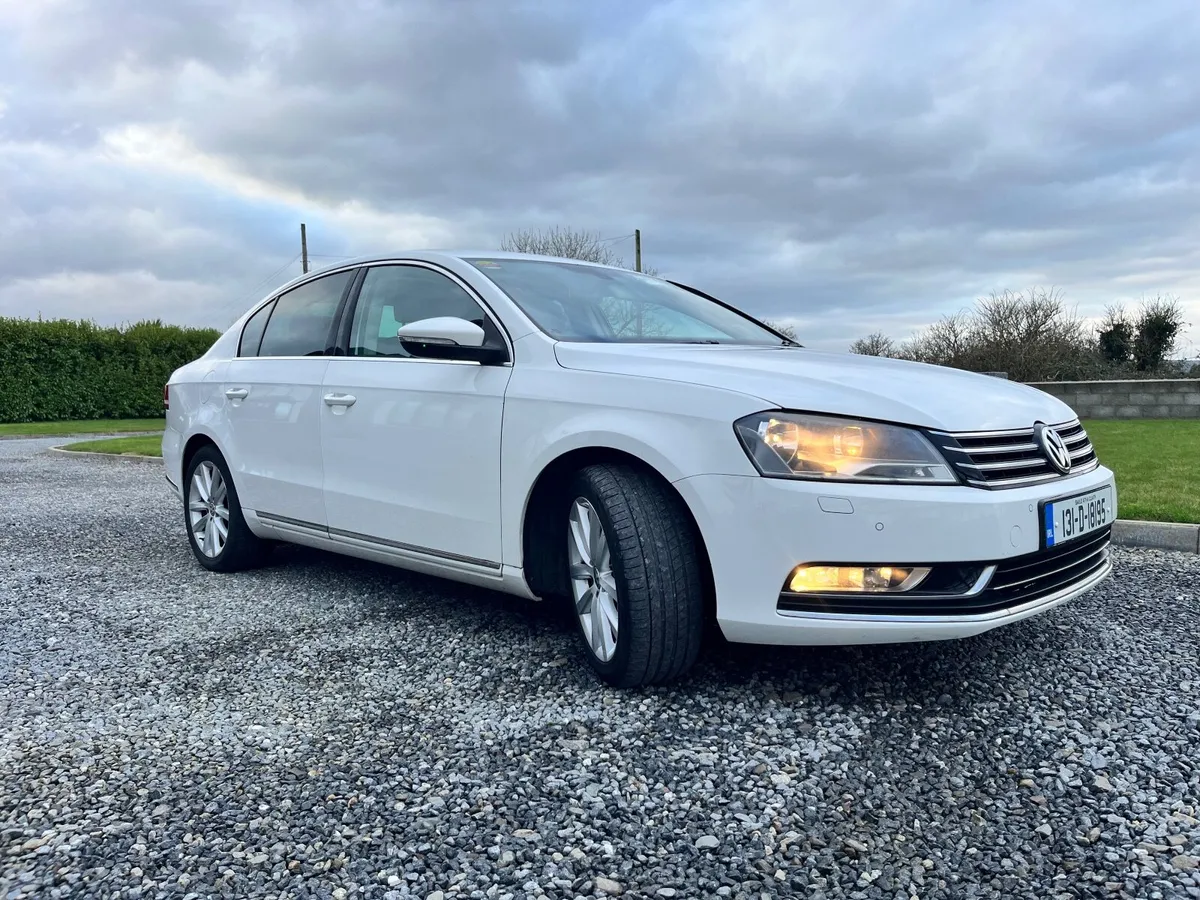 Volkswagen Passat 2013 - Image 3