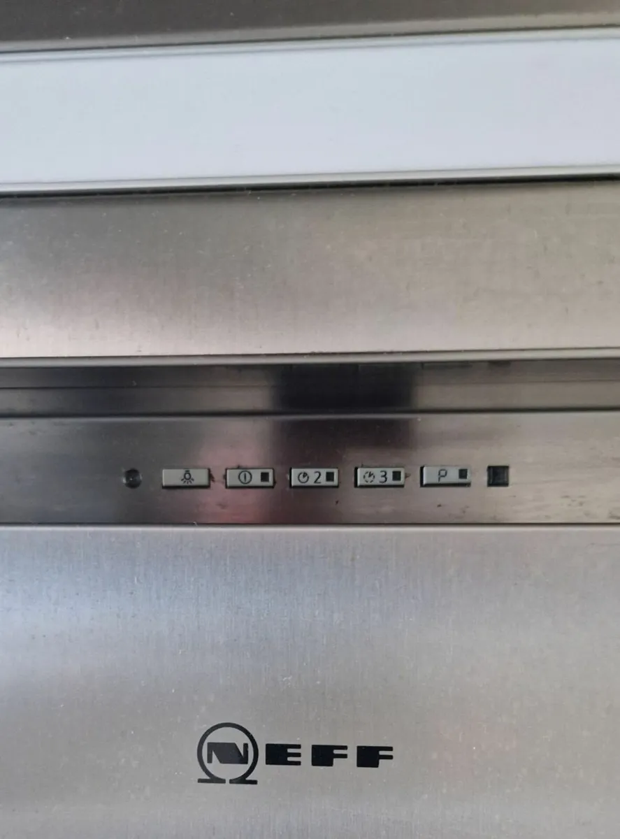 Neff Island cooker hood - Image 2