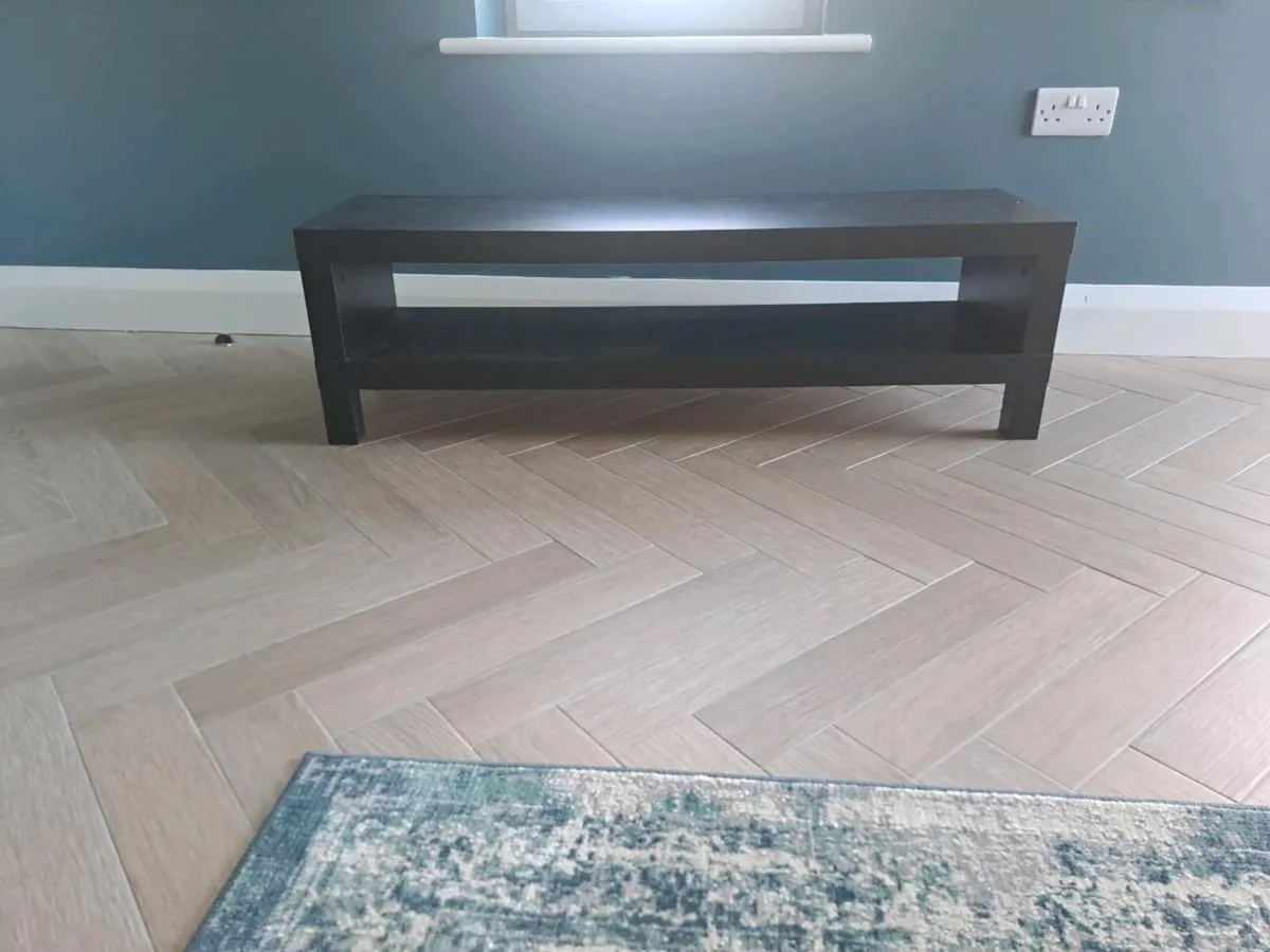 TV unit - Image 1