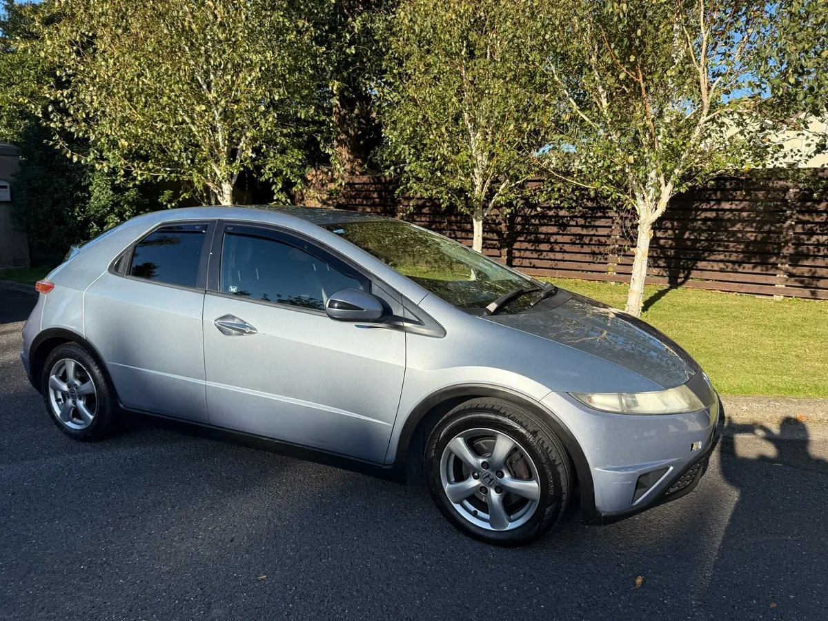 Honda civic Nct 5/26 Tax9/25 - Image 2