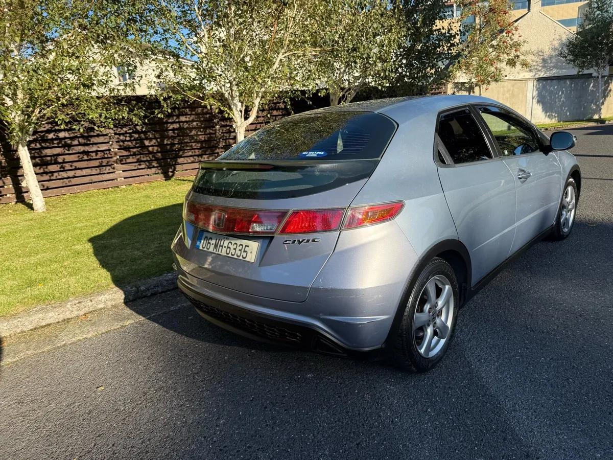 Honda civic Nct 5/26 Tax9/25 - Image 4