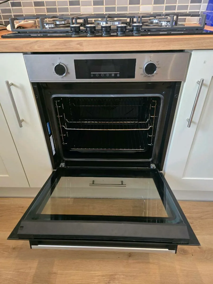 Beko oven and hob - Image 4