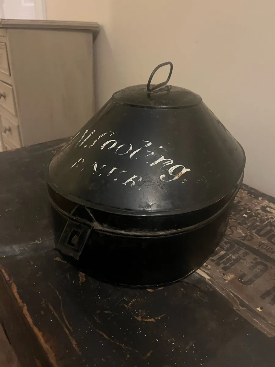 Antique Toleware RNVR Hat Box - Image 1