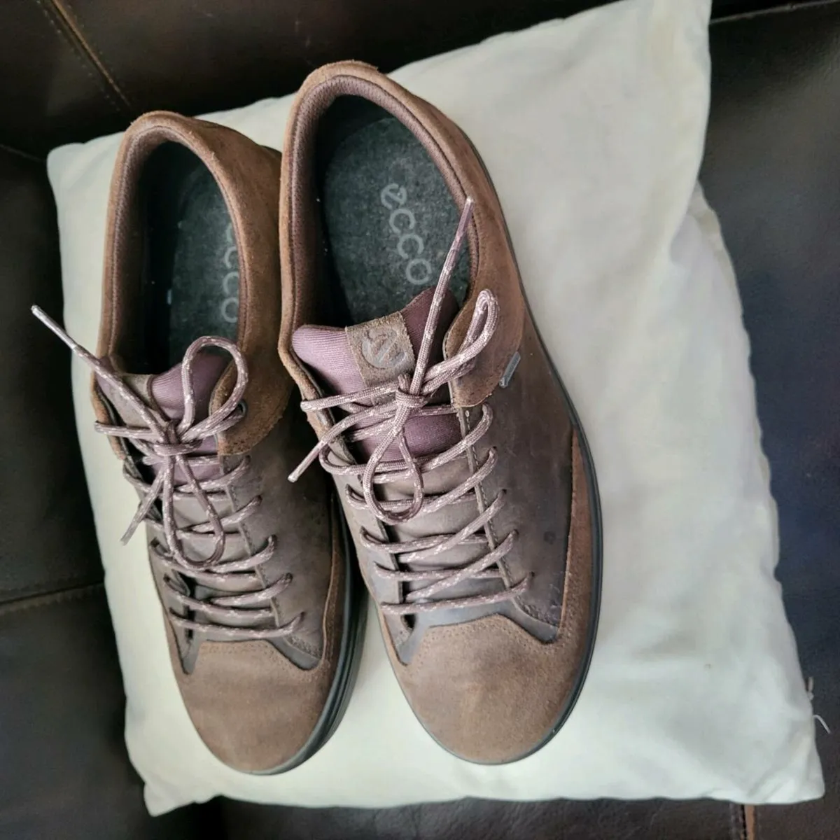 Shoes - Image 1