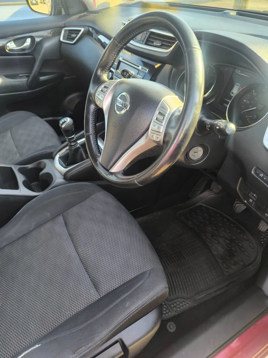 152 Nissan Qashqai  1.2, - Image 4