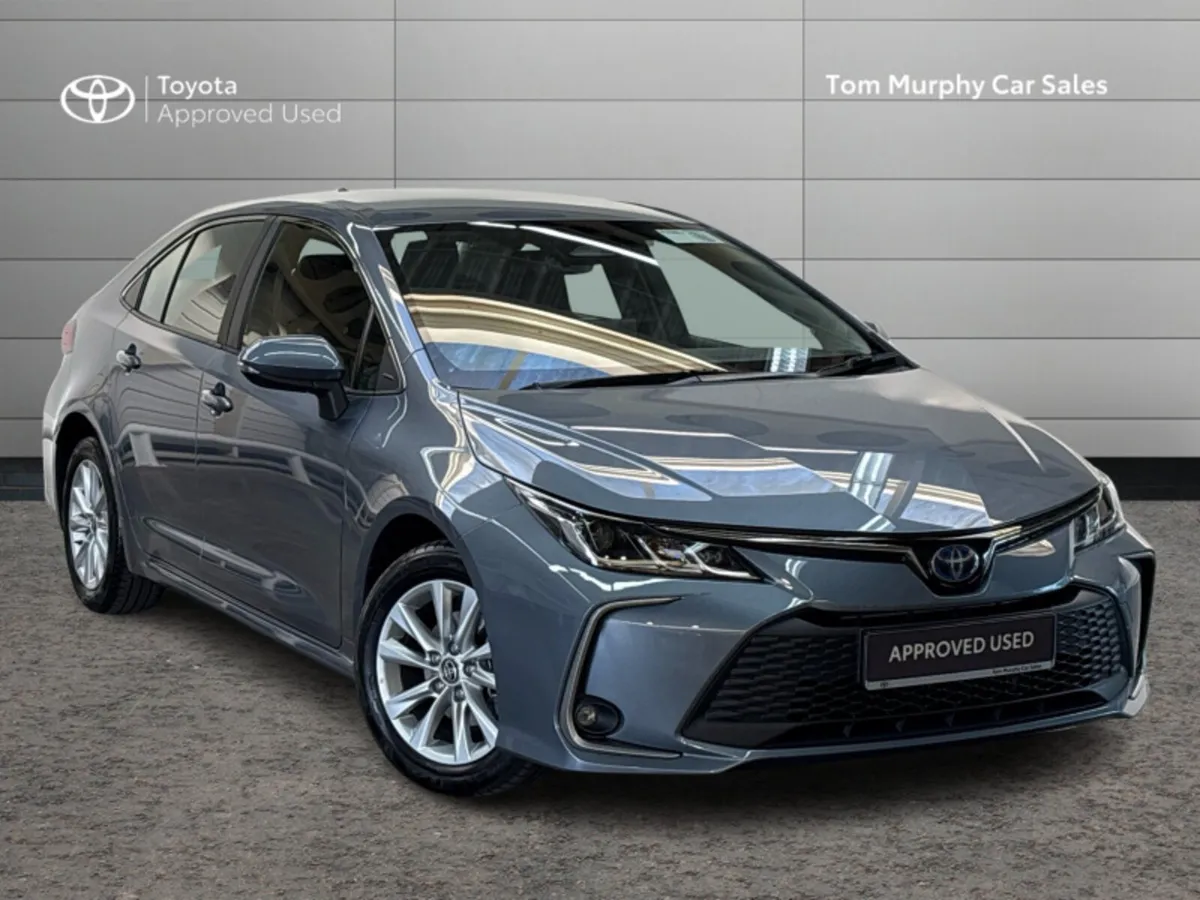 Toyota Corolla COROLLA SALOON LUNA - Image 1