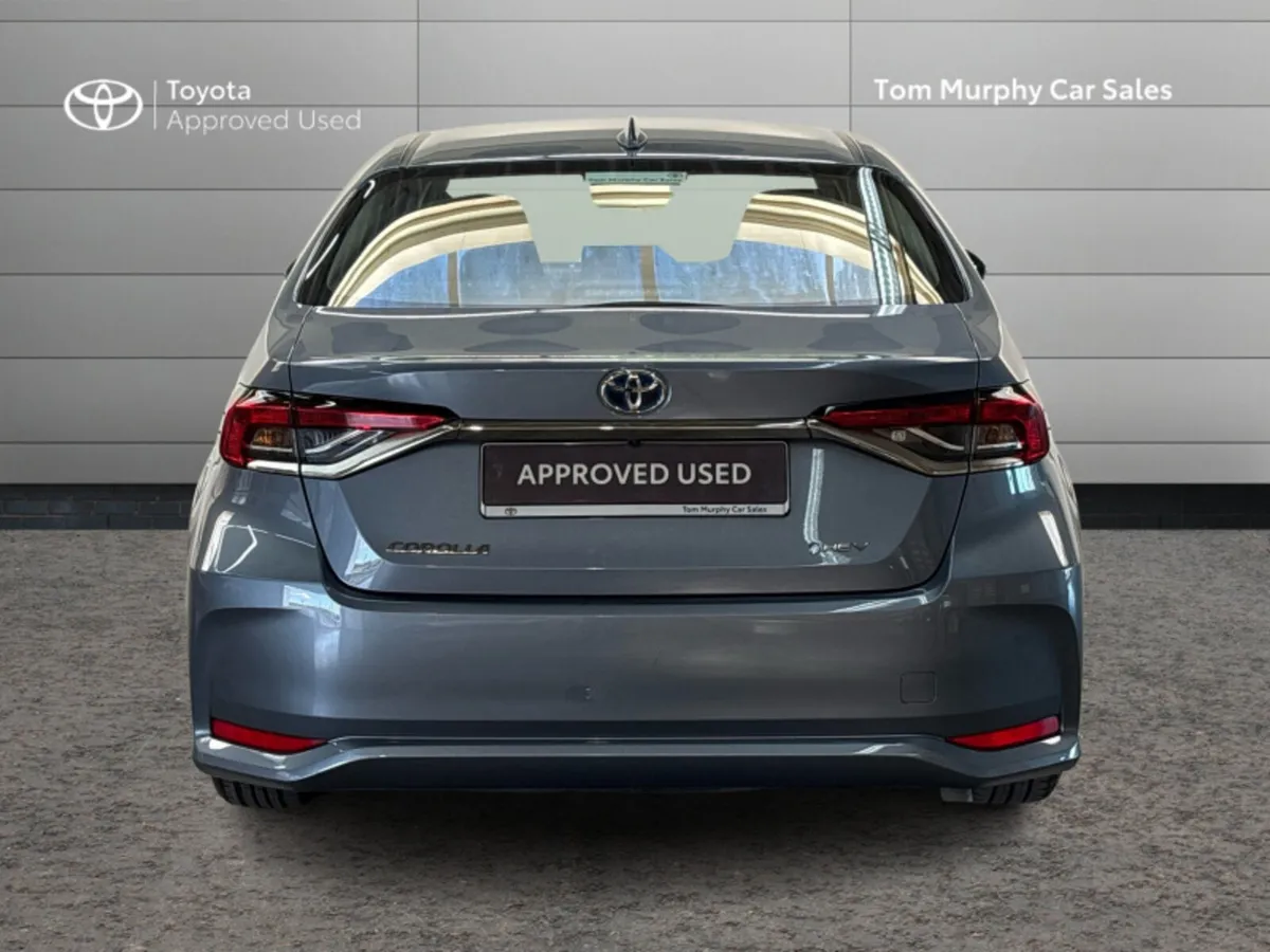 Toyota Corolla COROLLA SALOON LUNA - Image 4