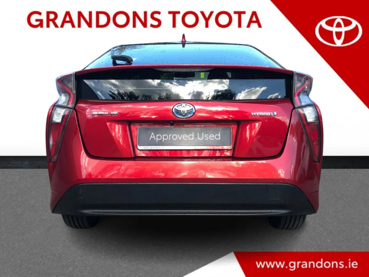 Toyota Prius HYBRID LUXURY - GRANDONS - Image 4