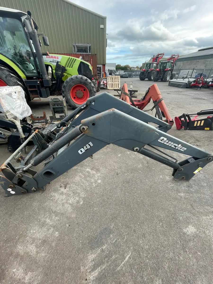 Quicke q41 loader - Image 2