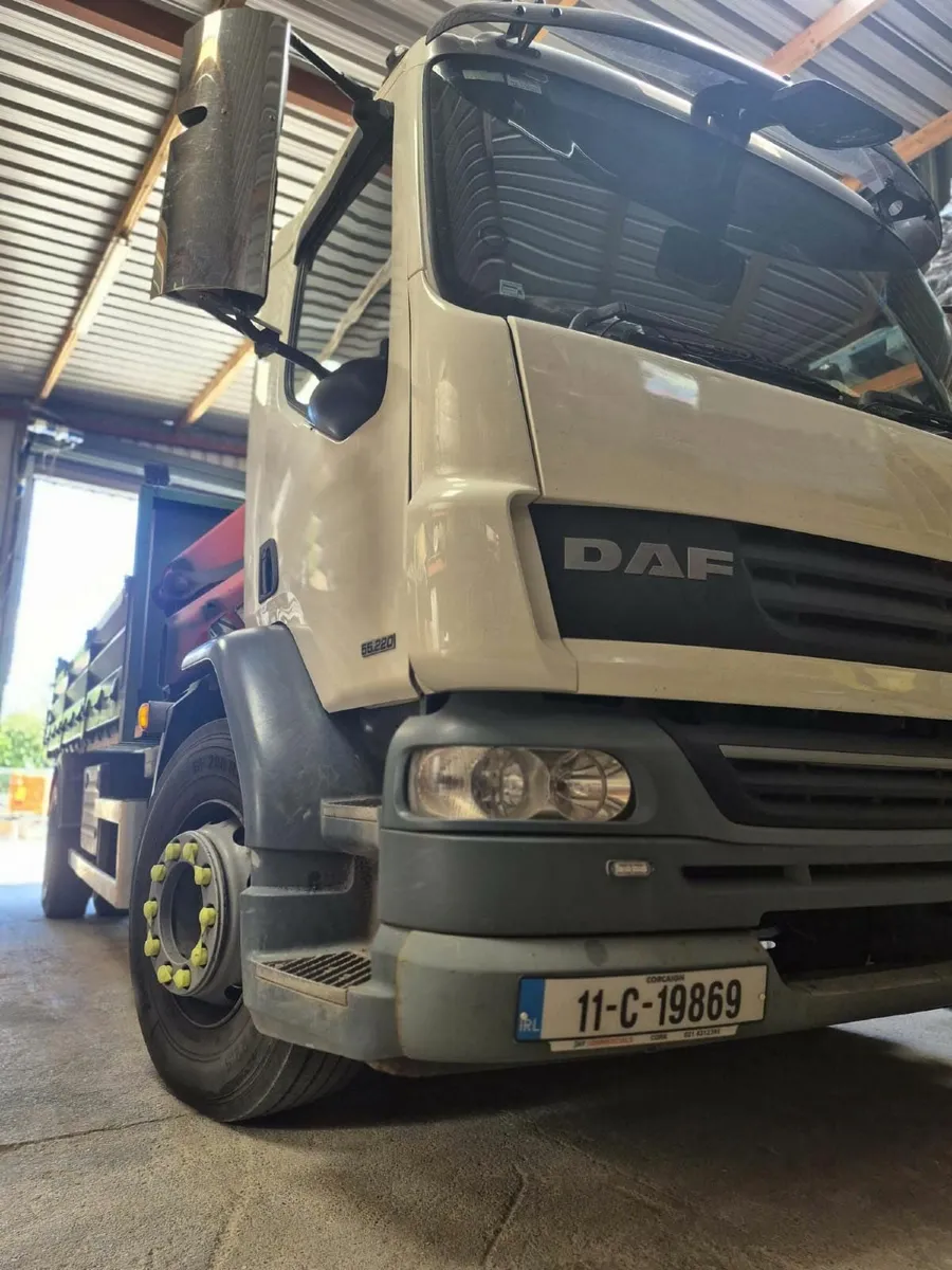 Daf LF 55 250 - 18 Ton Tipper Crane - Image 4
