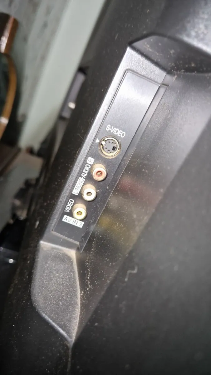 Lg tv 42' - Image 3