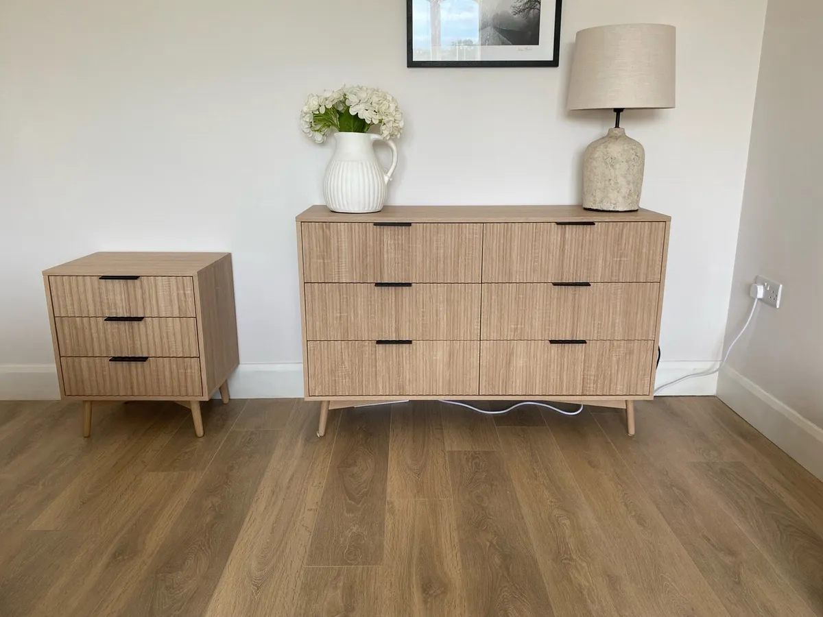 Onslo 6 Drawer Unit + Side Table - Image 1