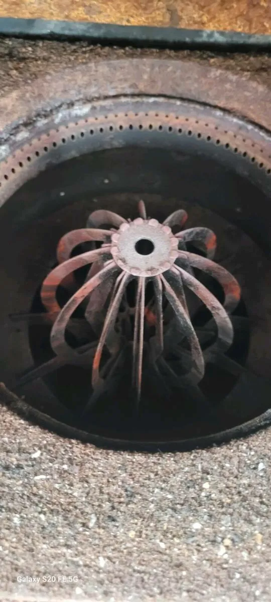 Oil stove - Image 4