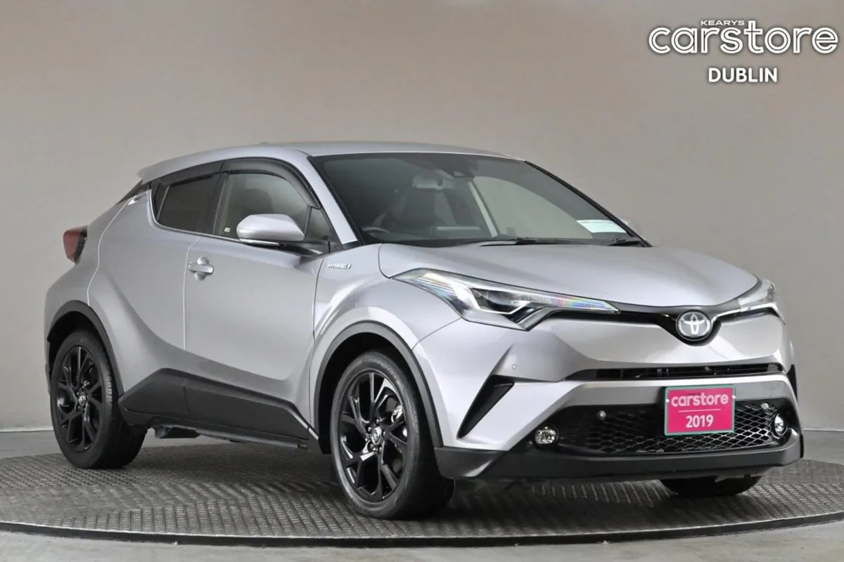 Toyota C-HR 1.8 Hybrid  half Leather 10  Android - Image 1