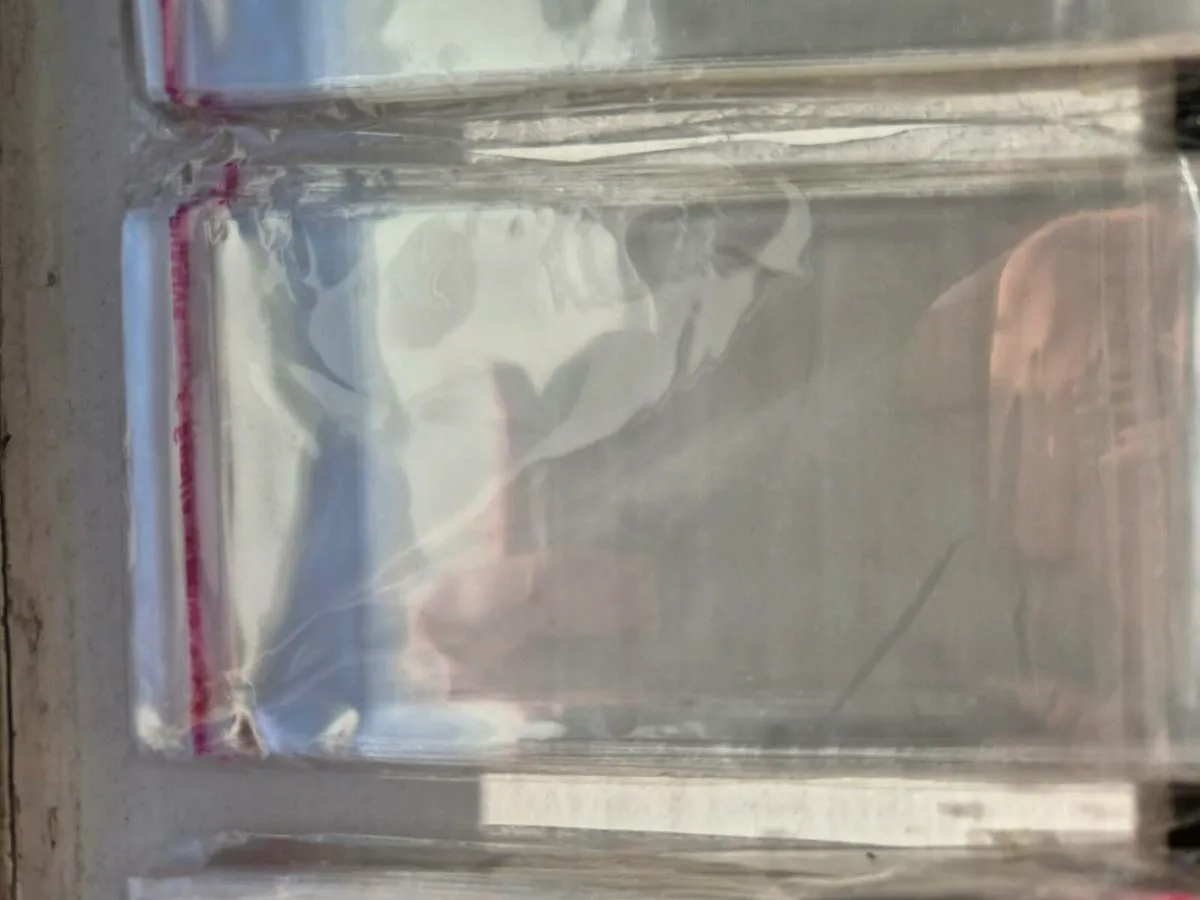 Self-adhesive sealing bags - Image 2