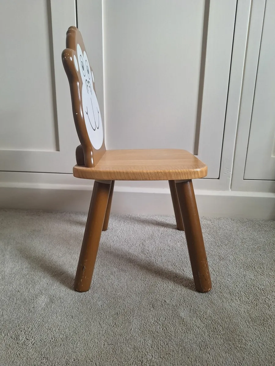Wooden chair - Image 4