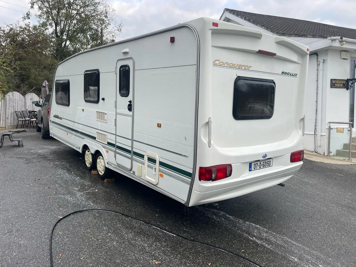 4 birth caravan - Image 4