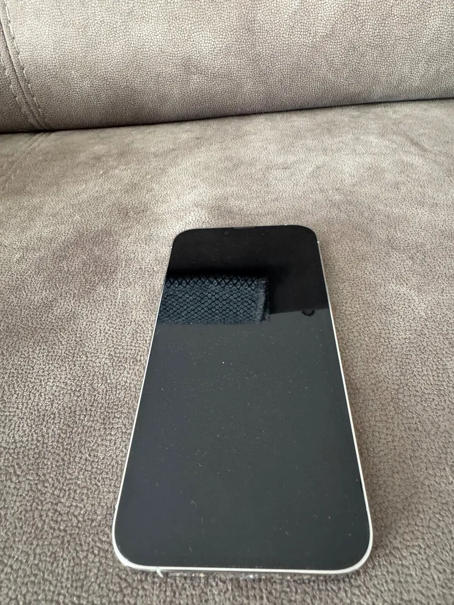 iPhone 13 128g Pro Max Silver - Image 3