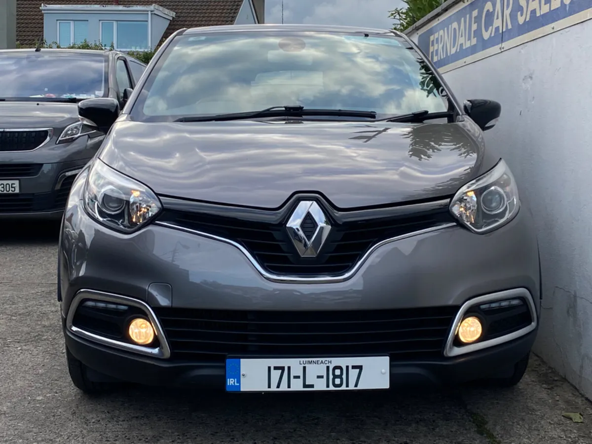Renault Captur Dsl. Nct 1/27  very economical car - Image 3