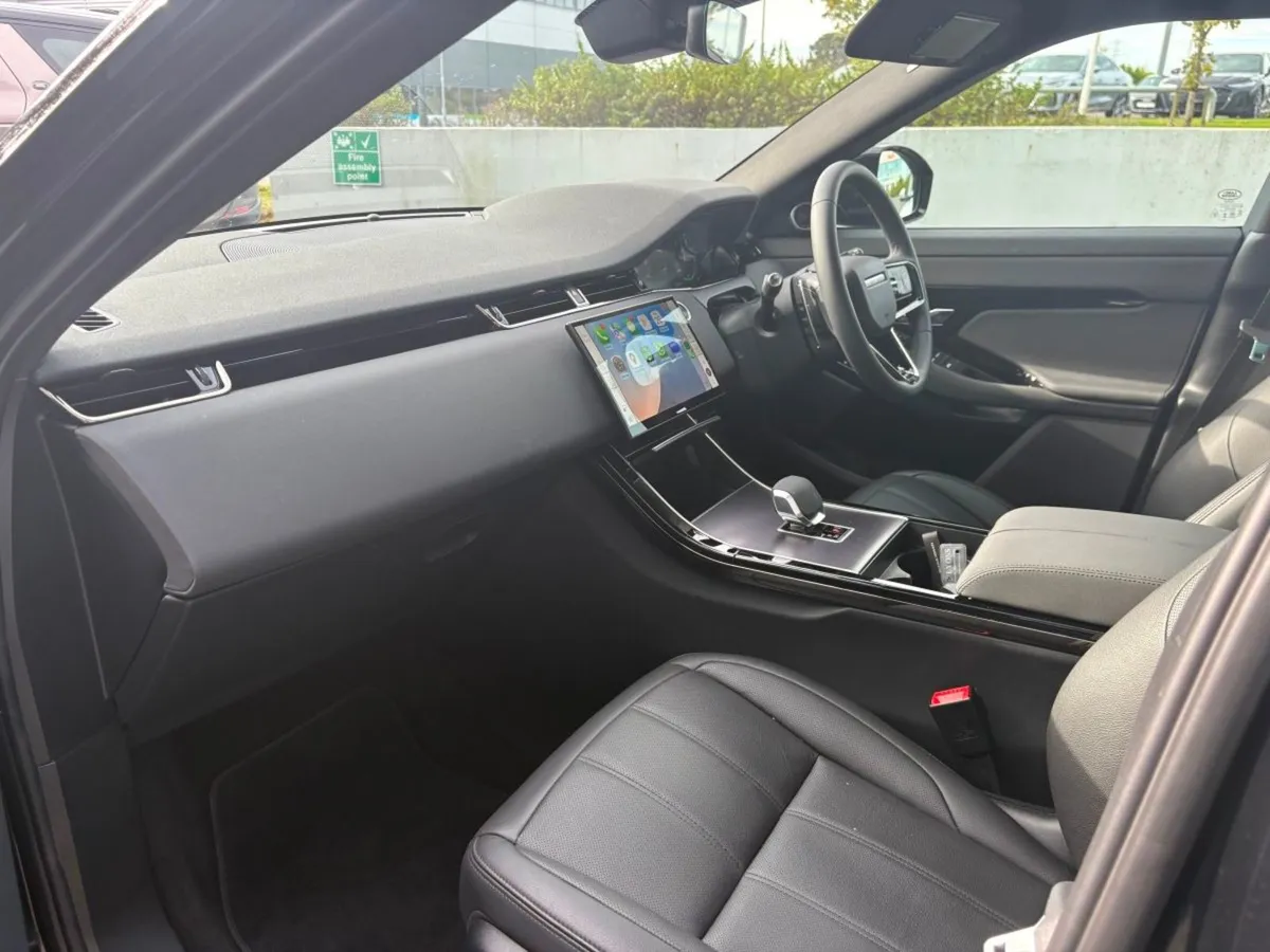 Land Rover Range Rover Evoque Dynamic SE / Glass - Image 4