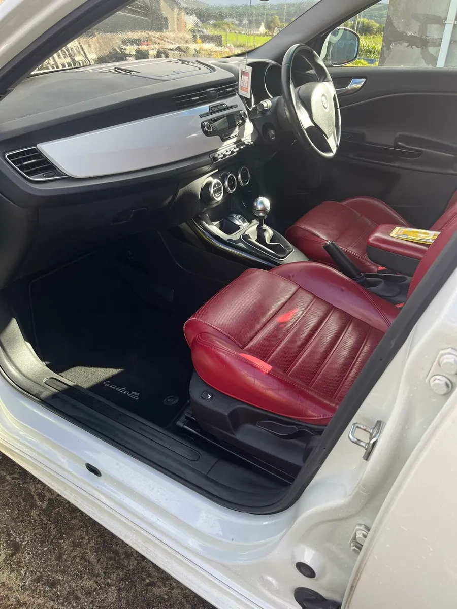 Alfa Romeo Giulietta 1.4 TB Multiair - Image 4