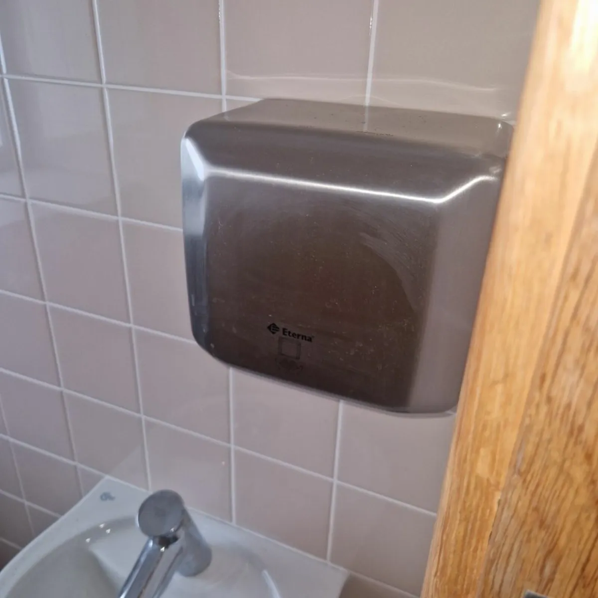 bathroom - Image 3