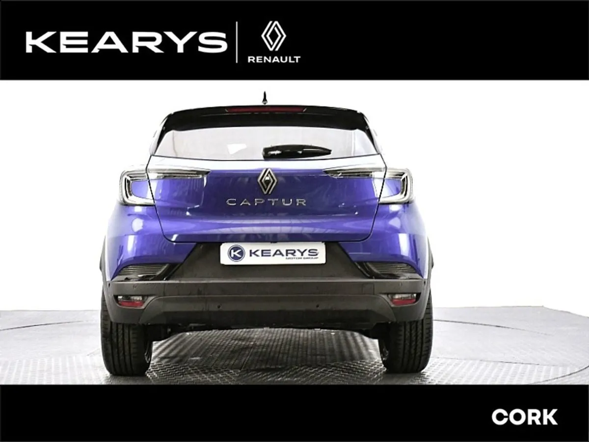 Renault Captur Techno TCe 90 Ph2  2 Tone - Image 3