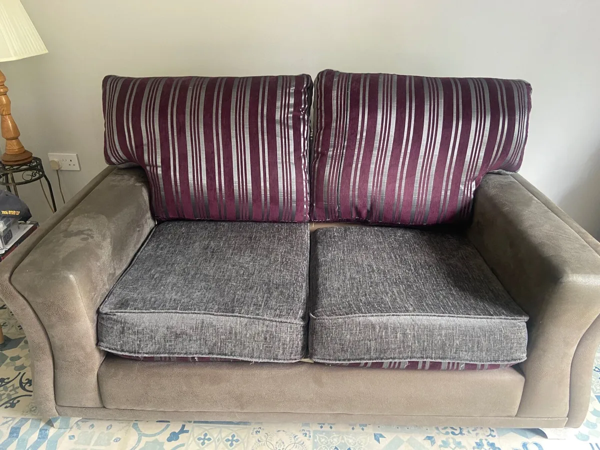 Two seater couch - Image 3