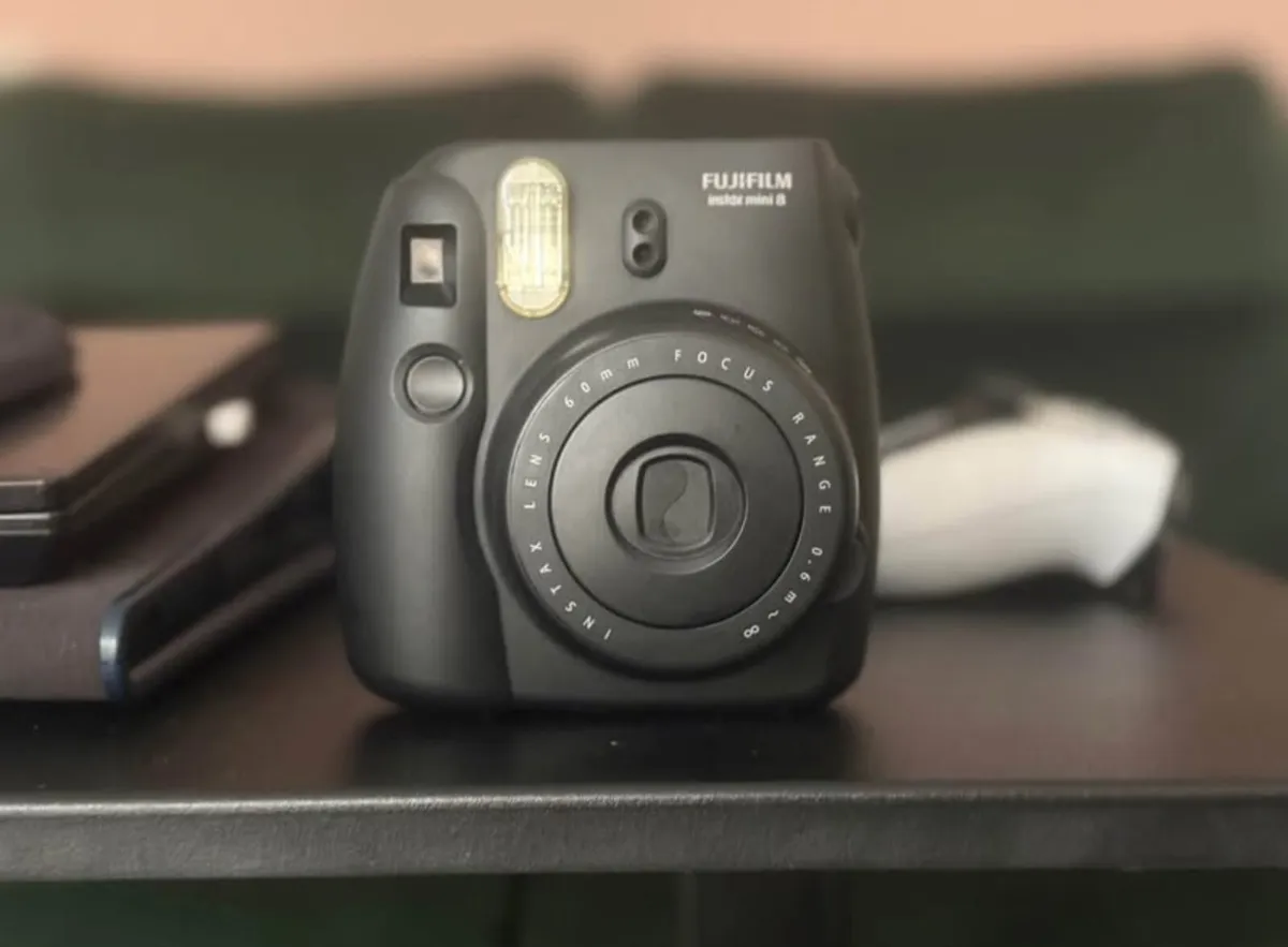 Instax Mini 8 WITH FILM - Image 1