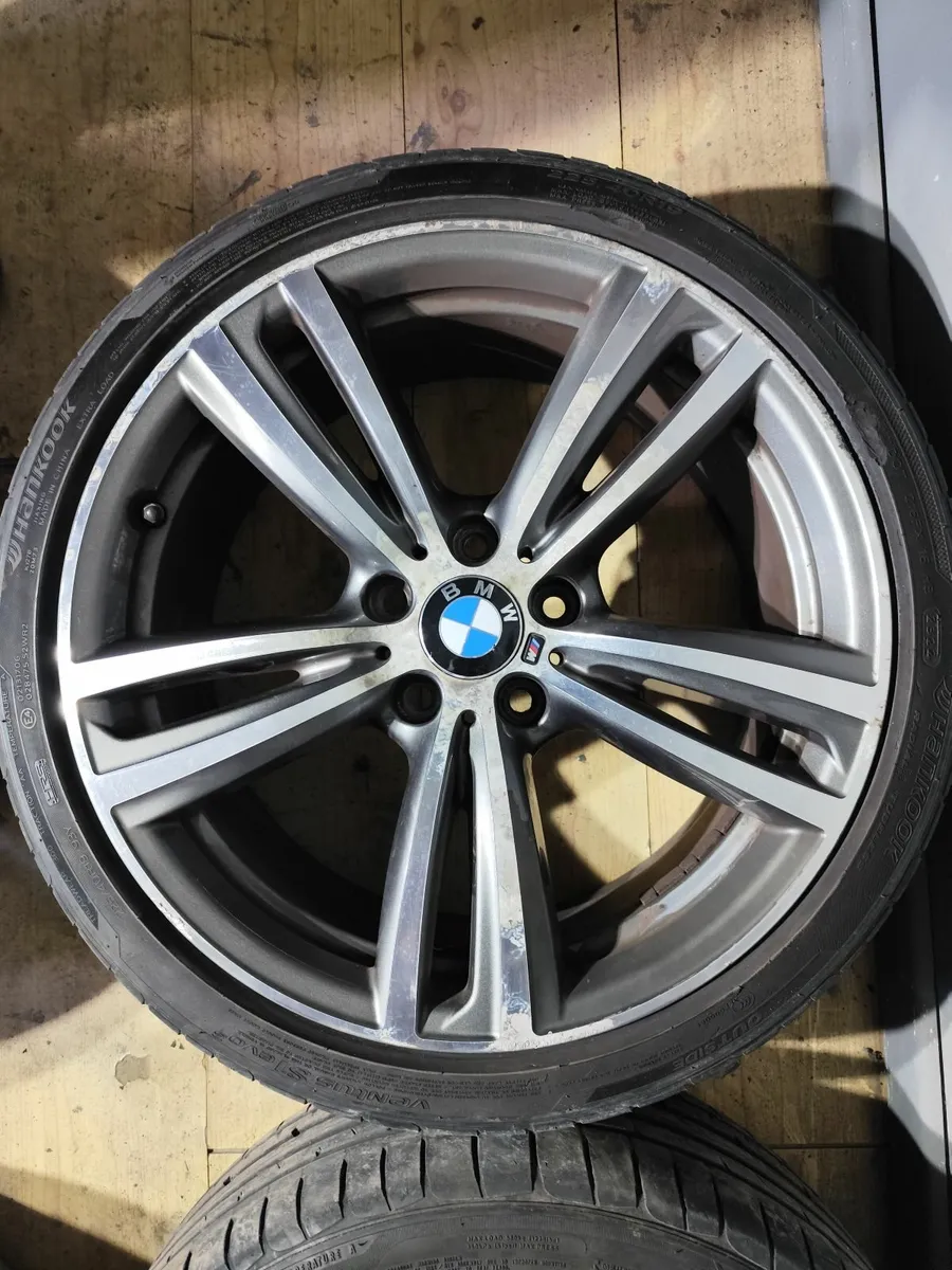 BMW m Sport alloys for sale. 19 inch - Image 3