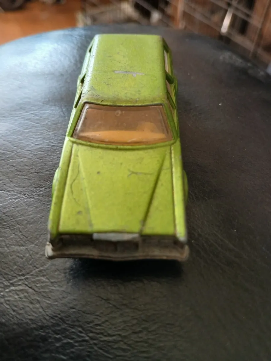 Sport and hobbies - Image 1