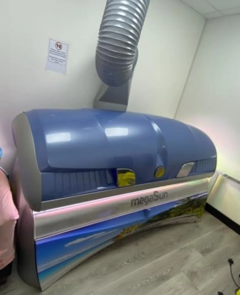 Sunbeds - Image 1