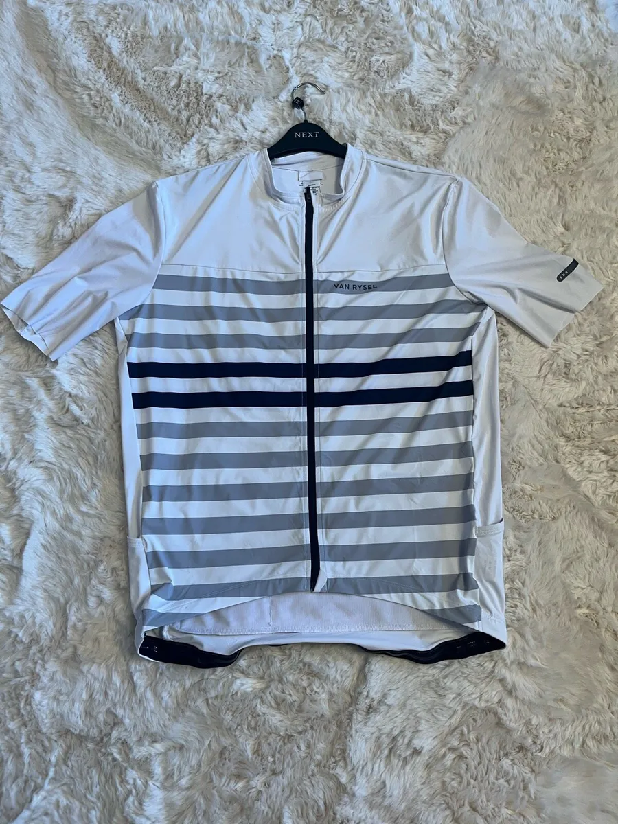 Van Rysel Cycling Jersey - Image 3