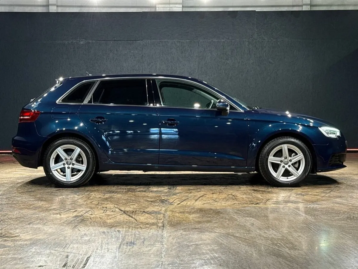 Audi A3 1.4 TFSI AUTOMATIC - CRUISE CONTROL - REVE - Image 3