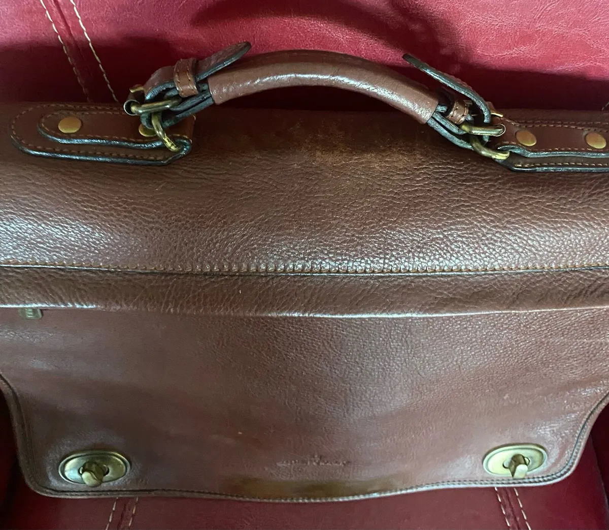 Quality Hexagona Leather Briefcase - Image 3
