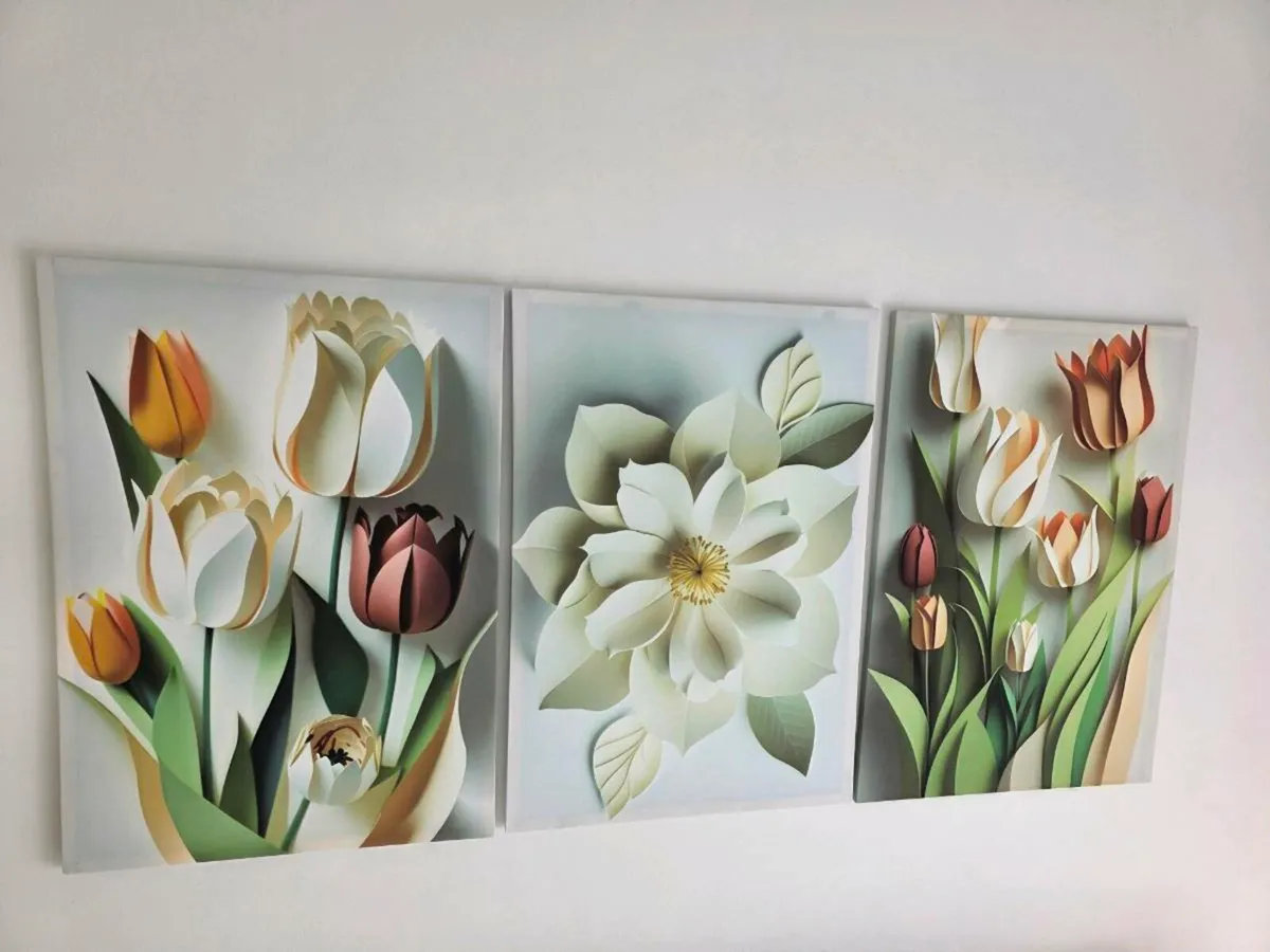 3 canvas 45x65cm each - Image 3