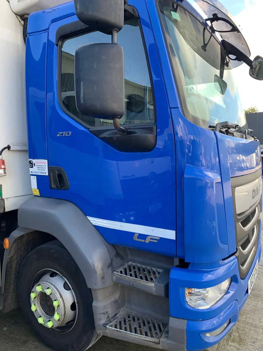 July 2018 DAF LF 55 210 Chassis Cab - Image 3