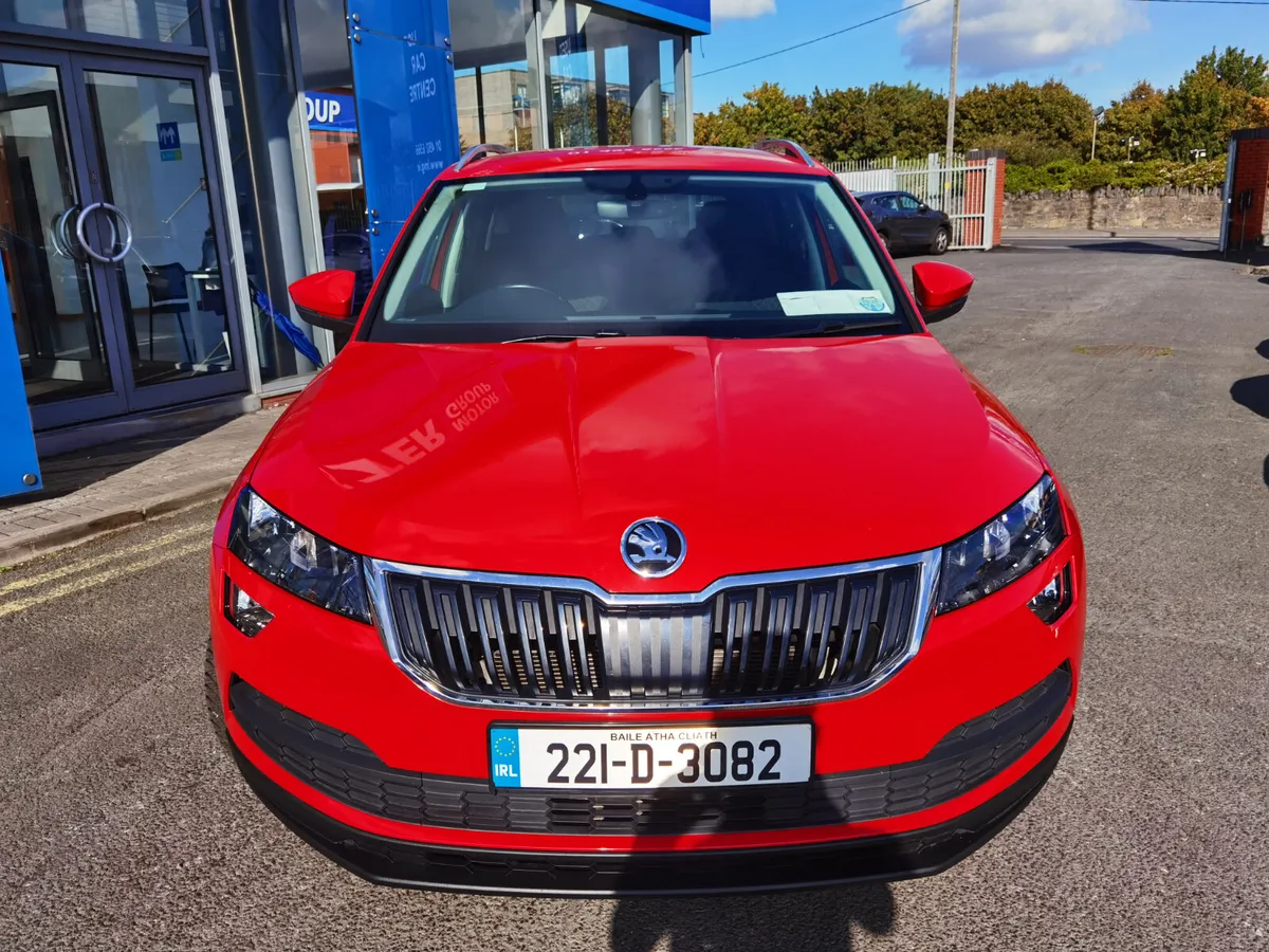 SKODA KAROQ 2.0TDI AMBITION DSG AUTOMATIC 115BHP - Image 2