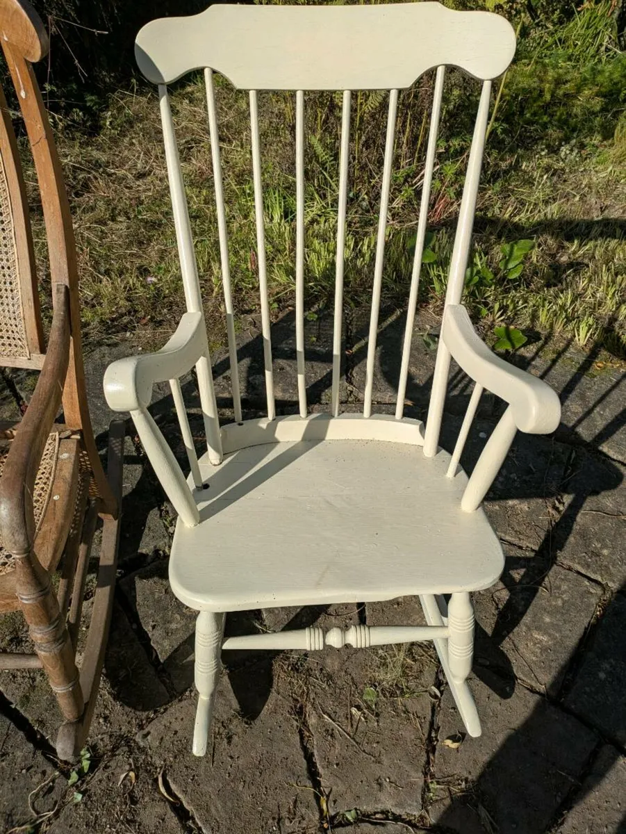 Two Rocking chairs - Image 2