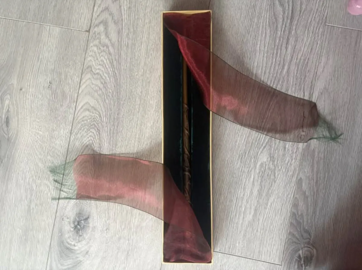 Harry Potter collectible - Hermione Grangers Wand - Image 3