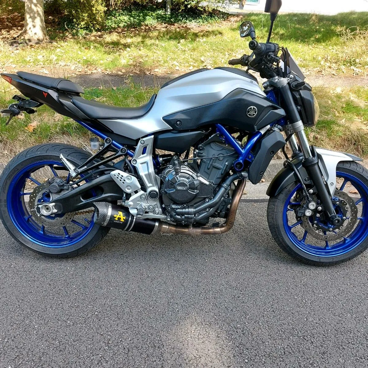 YAMAHA MT07 - Image 1