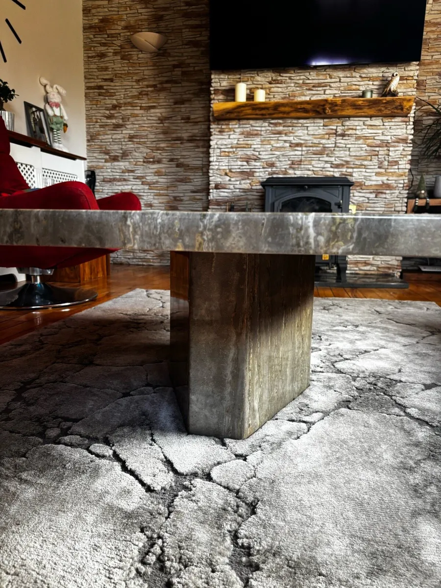 Marble table - Image 3