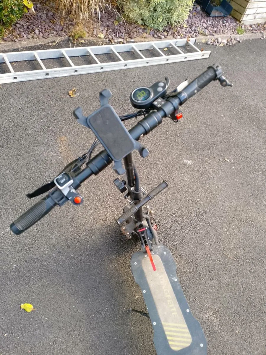 1600 watt scooter langfeite. - Image 2