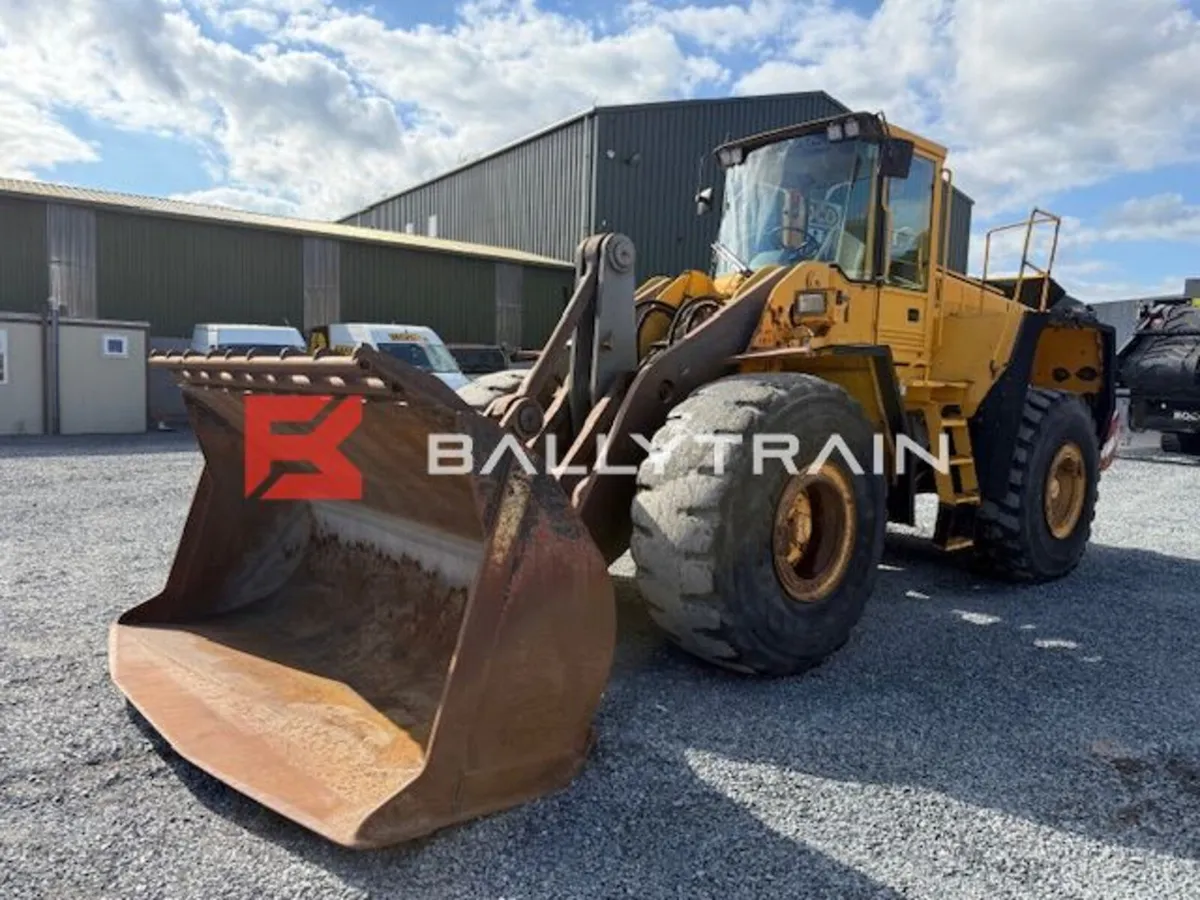 Volvo L180C Wheel Loader - Image 3